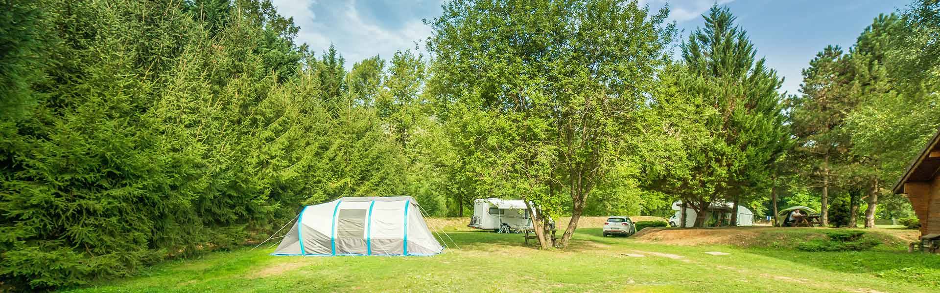 emplacement camping lac laffrey